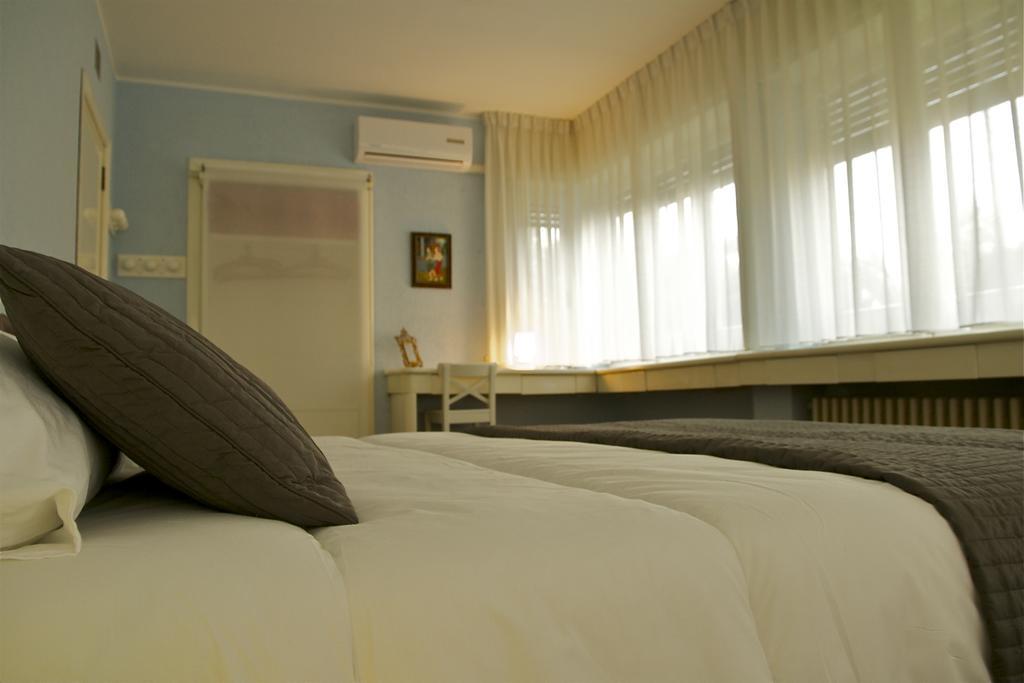 Casa Mimi B&B Pescara Oda fotoğraf